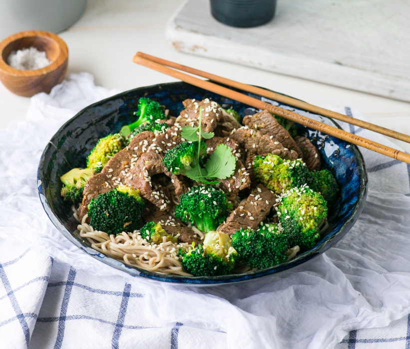 Beef and broccoli oyster sauce