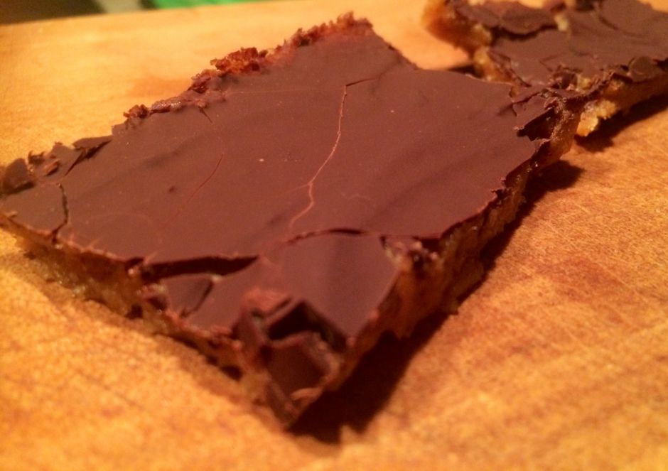 healthy_caramel_slice