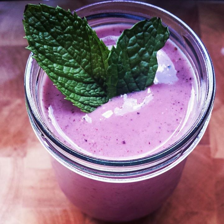 purple_mint_burst_smoothie 