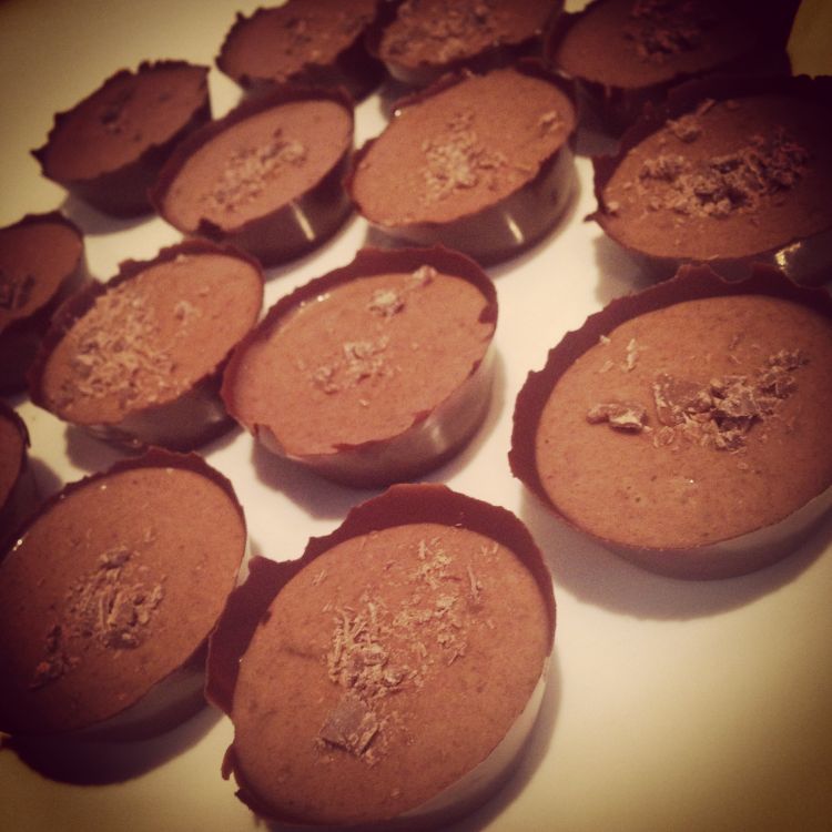 Lose Baby Weight- Healthy Choc Mousse Cups