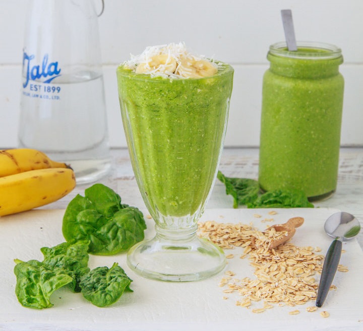 GreenHealthySmoothie_56201