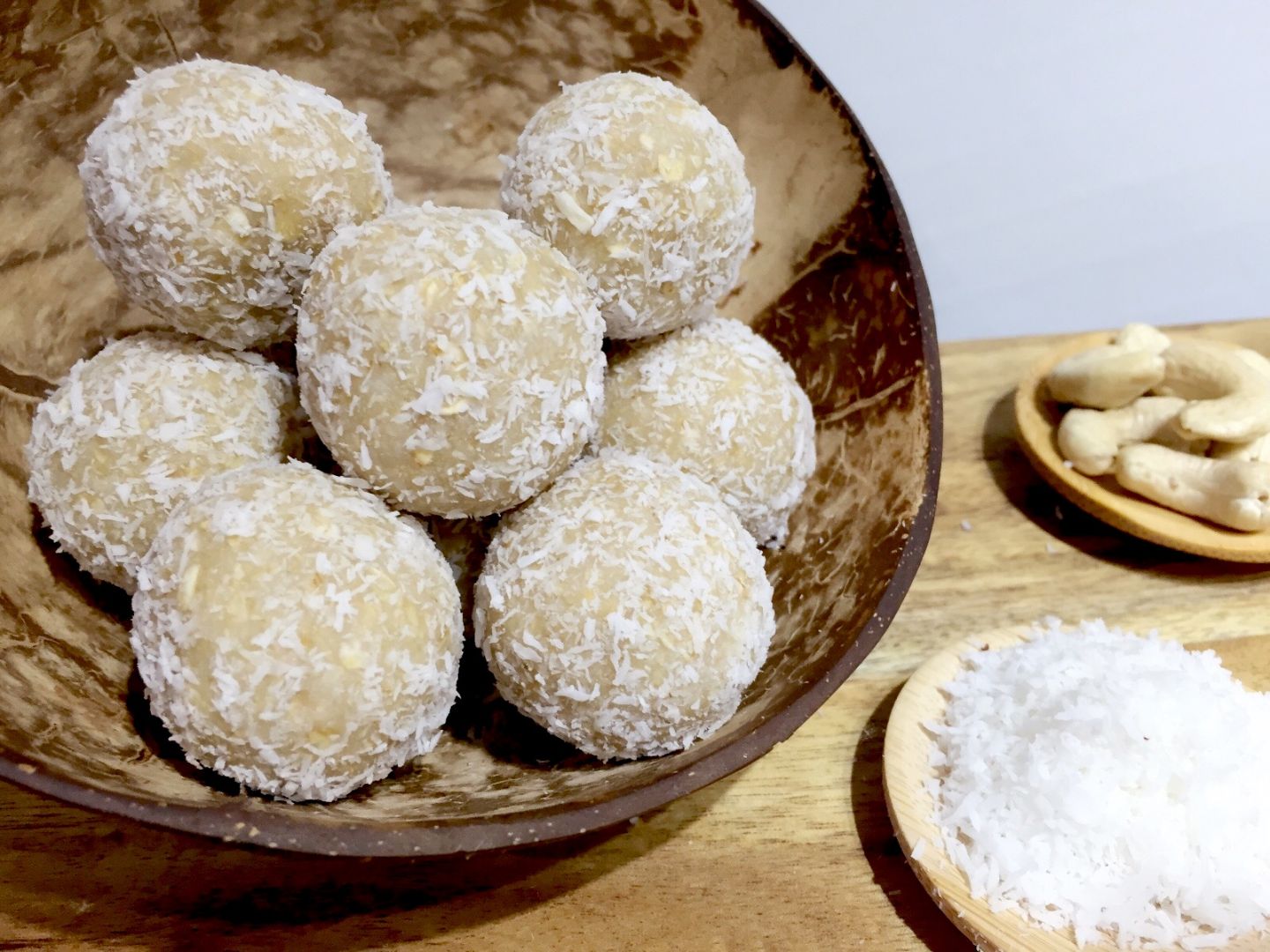 coconut minty bliss balls