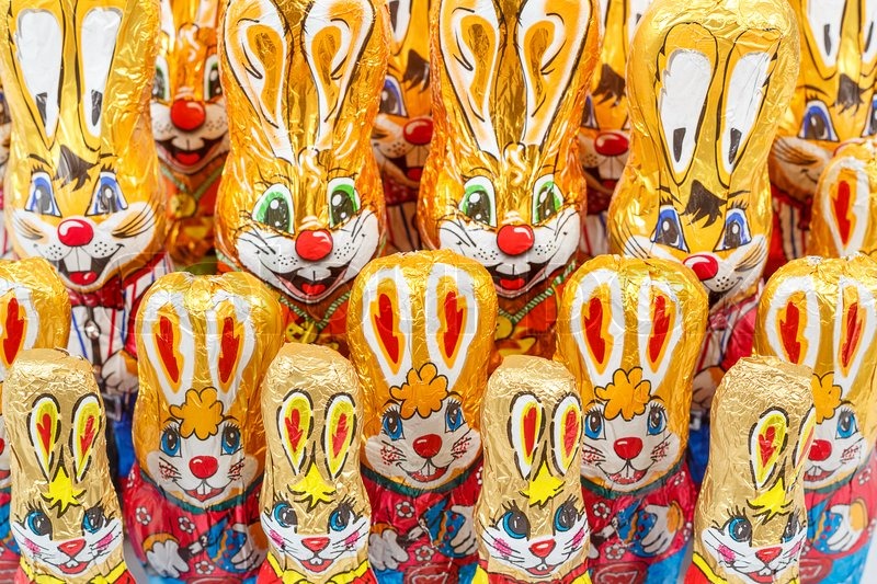 8127920-group-of-easter-chocolate-rabbits-bunny