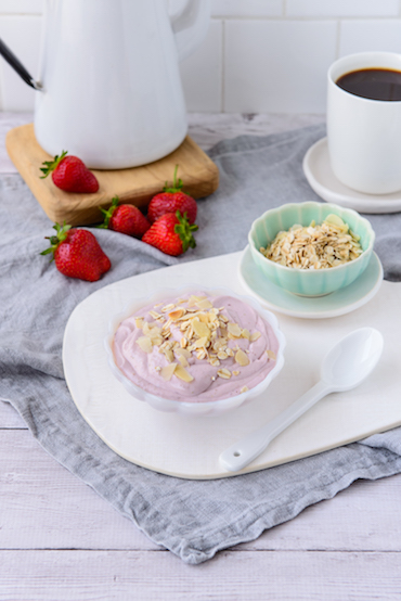 StrawberryCheesecakeMousse_5585-3000