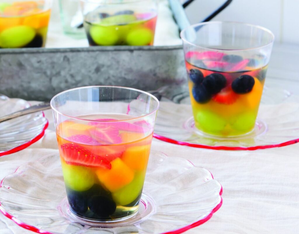 how to host a healthy kids  party - natural fruit jelly