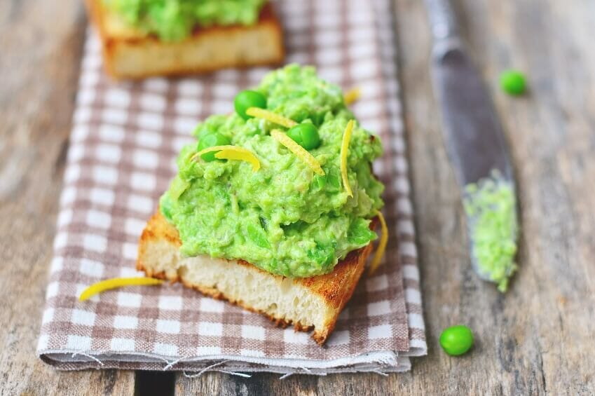 6 Family Friendly Recipes Using Frozen Peas