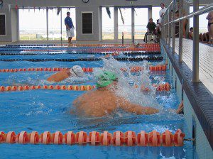 swimming for winter weight loss